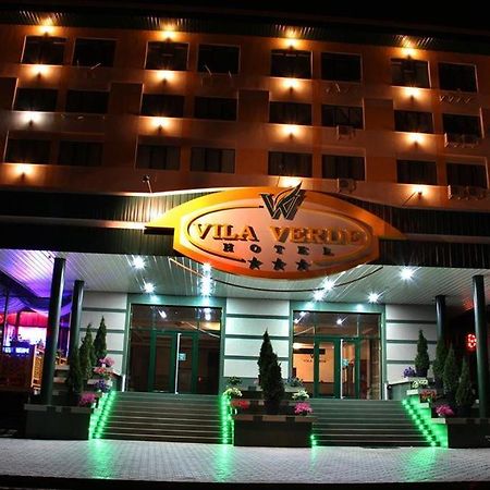 Vila Verde Hotel Ungheni Ngoại thất bức ảnh